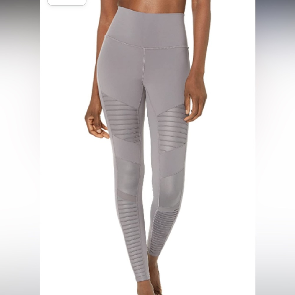 Alo High-Waist Moto Legging with Mesh in light purple/grayish purple